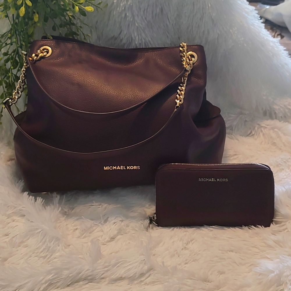Michael Kors Bag and matching wallet